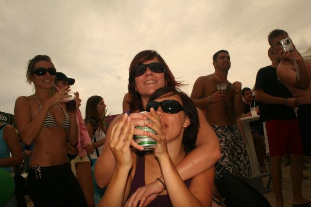 i/Kranj/Absolvent08/10-BeachParty/absolvent 2219.jpg_640.jpg